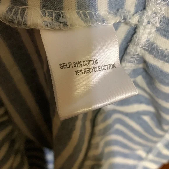 🆕 JANE AND DELANCEY - Blue & White Stripe ,Casual Sleeveless Womans Shirt. (XL) - Picture 8 of 9